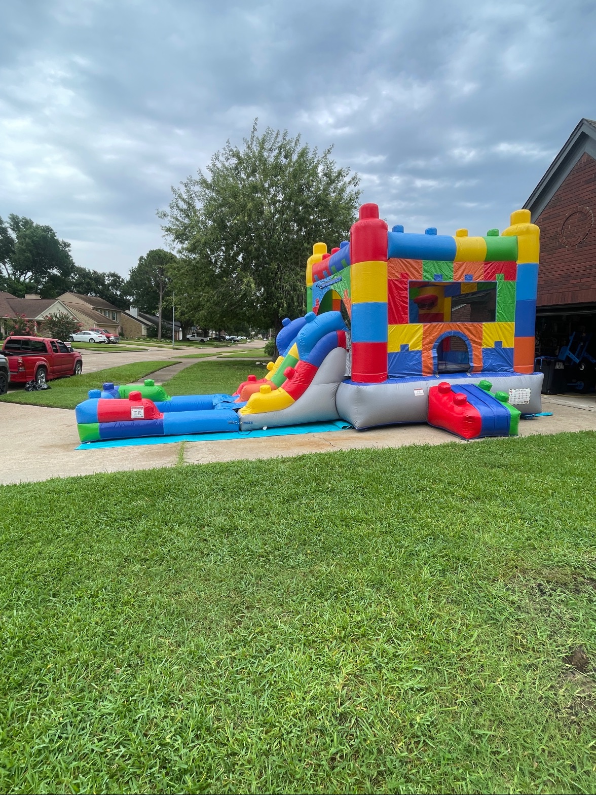 Block Party Wet/Dry Combo Bounce House with Slide — photo 1 of 4